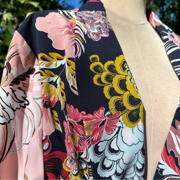 New York & Company Color-block Floral Print Duster Kimo Jacket - Picture 4 of 11